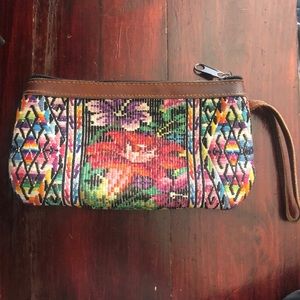Kinship Market Handmade woven clutch bag